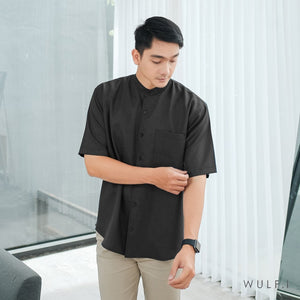 Wulfi Atasan Kemeja Pria Koko Shirt Short Sleeve Black