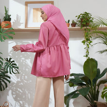 Muat gambar ke penampil Galeri, Wulfi Atasan Basic Toyobo Ruffle Shirt Thulian Pink
