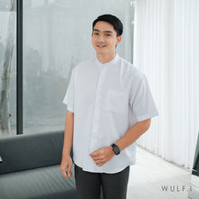 Muat gambar ke penampil Galeri, Wulfi Atasan Kemeja Pria Koko Shirt Short Sleeve White
