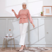 Muat gambar ke penampil Galeri, Wulfi Atasan Mina Beige Blouse Pita Serut Badan Baju Muslim Friendly
