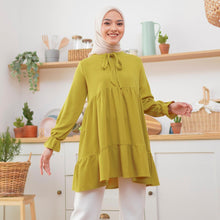Muat gambar ke penampil Galeri, Wulfi Atasan Tunik Kiyowo Lime Bisa Untuk Bumil dan Busui Lengan Panjang Baju Muslim
