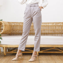 Muat gambar ke penampil Galeri, Wulfi Celana Look Smart Pants Grey
