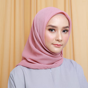Wulfi Hijab Segiempat 110cm Cornskin Lilit Dusty Pink